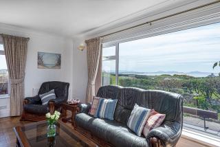 Glasfryn Rhoscolyn Relaxing family friendly home close to the beach - 4