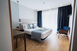 Hotel Central by MyHouseSpain - Gijón - 4