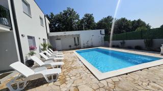 Villa Sveta Obitelj - 2