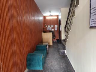 Hotel Royal Near Laxmi Nagar V3S MALL - New Delhi - 7