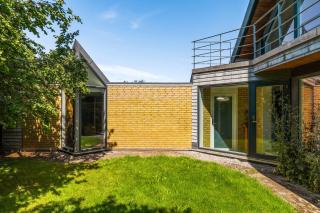 Quiet villa apartment close to everything - Odense - 1