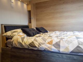 Lake Vyrnwy Luxury Glamping Pod 2 - 2