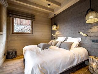 Chalet de luxe 5* avec Spa, PMR, au pied des pistes - FR-1-398-621 - 8