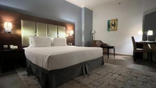 Golden Tulip Al Khobar - Khobar - 1