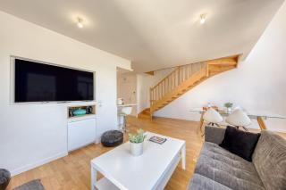 Luxury Duplex with Terrace - 7