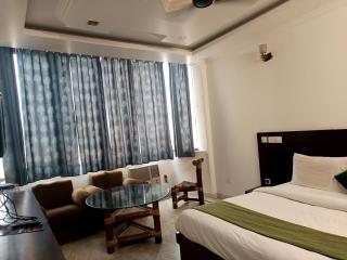 hotel dhunaghat - New Delhi - 2