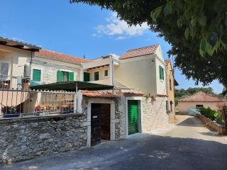 Holiday house Stone flower - Bibinje - 8