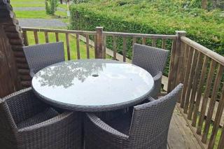 Pod2 - Powys River Pods - Pet Friendly Glamping Pod Builth Wells Powys Wales - Garth - 8