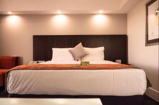 Hotel Geeta Near IGI Airport Delhi - New Delhi - 2