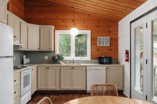 Chalet Suzanne - Notre-Dame-de-la-Merci - 6
