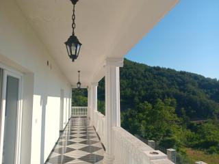 Shtepia e Bardhe - - 3