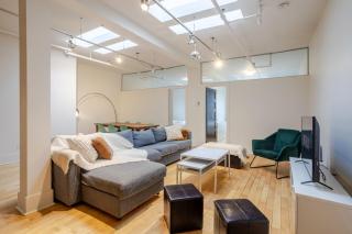 Spacious 4BR1B Chic Retreat in the Plateau - 7