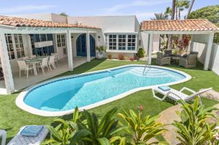 NEW 5BR Private Family Villa w Pool, Game Area - 0