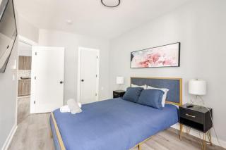 Modern 2 Bed in BlackRock - Bridgeport - 4