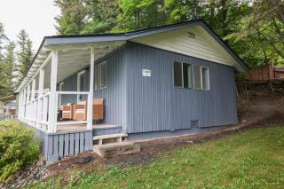 Wilderness West Resort Cabin 5 - 8