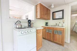Wilderness West Resort Cabin 7 - 8