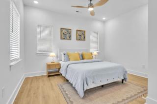 Modern 4BR Steps to Shore - Myrtle Beach - 4
