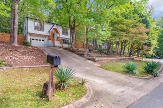 Brandyapple Retreat by Rather Be Properties - Raleigh - 2