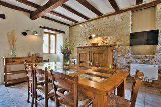 Gîte authentique 8 personnes - Vue, calme et piscine chauffée - 7