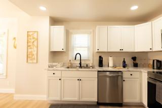 Work, Rest and Gather - Spacious 3BR with Modern Charm - 8