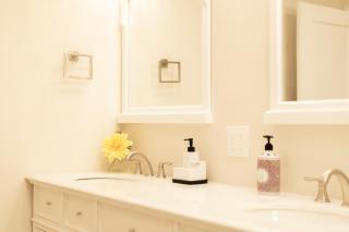 Work, Rest and Gather - Spacious 3BR with Modern Charm - 5