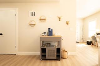 Work, Rest and Gather - Spacious 3BR with Modern Charm - 4