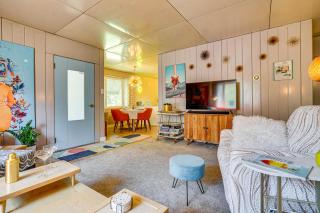Lustron of the Lakes Retro MCM Gem in Tangletown - Minneapolis - 0