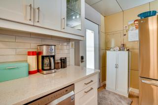 Lustron of the Lakes Retro MCM Gem in Tangletown - Minneapolis - 3