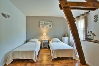 Gîte authentique 8 personnes - Vue, calme et piscine chauffée - 3