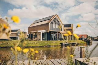 Watervilla binnenhaven met Sauna | 8 personen - Boutique Parc Pharshoeke - Heeg - 8