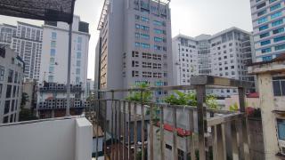 Nhà 28 cách quảng trường Ba Đình 2,1 km - 2