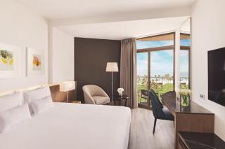 JA Beach Hotel, Dubai - 2