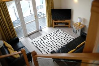 Spacious & Relaxing Seaside Retreat - No, 1 Golden Bay Holiday Village - Westward Ho! - 9