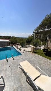 Chalet de lujo para 8 con piscina y barbacoa - Masía Aldamar - 0