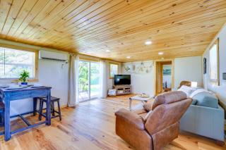 Lake Views and Yard Home Near Table Rock Lake! - 2