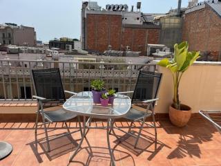 Apartamento con terraza privada y Wifi en el corazón de Barcelona - ES-341-5 - Barcelona - 0