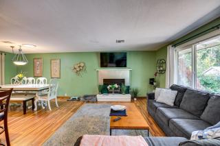 3 Mi to U of O Pet-Friendly Home with Covered Deck! - Eugene - 6