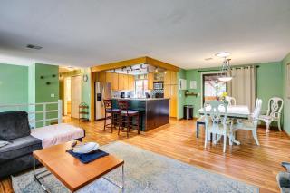3 Mi to U of O Pet-Friendly Home with Covered Deck! - Eugene - 4