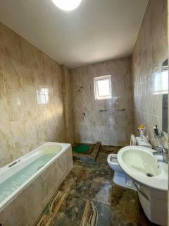 Diani Epic Two Bedroom Apartment - Diani Beach - 4