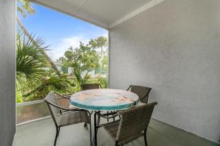 Sanibel Shores B2 - 8