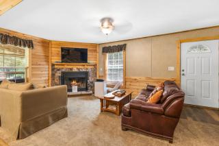 Schroon River Bend Getaway - 1