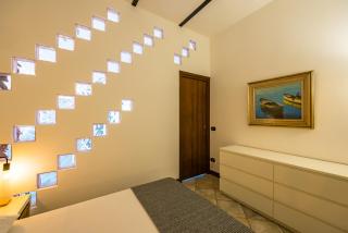 Stairway to the Vista Flat - 1