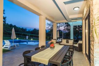 Villa Satine, a romantic pool villa surrounded by nature - Labin - 6