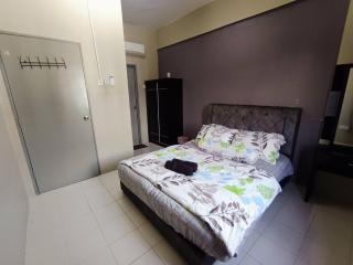 Hidanah Sutravilla Homestay - 9
