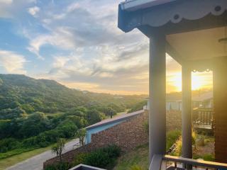 House on the Hill in Kenton - Kenton-on-Sea - 0