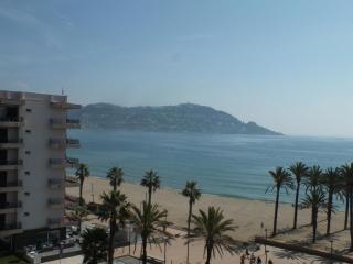 Apartamento en Rosas Santa-Margarita, con vistas al mar, piscina, y acceso directo a la playa - ES-204-42 - Roses - 4