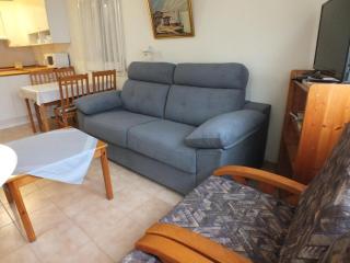 Apartamento luminoso con vista al mar, balcón, aparcamiento, aire acondicionado y cocina equipada en Roses - ES-204-10 - Roses - 4