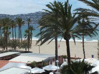 Apartamento en Roses: Terraza, Piscina, 6 Pers. - ES-204-74 - 0