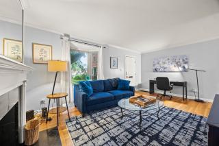 3BR Franklin Park Stay 5 Mins to Airport and Downtown - Columbus - 0