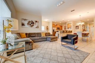 Resort 5BR with Private Pool, 10 Min to Disney - 3